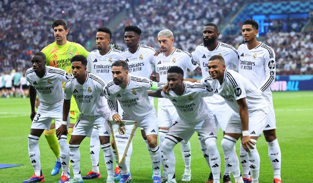 包含阿贾克斯胜皇马,晋级前景良好的词条 包含阿贾克斯胜皇马,晋级前景良好的词条