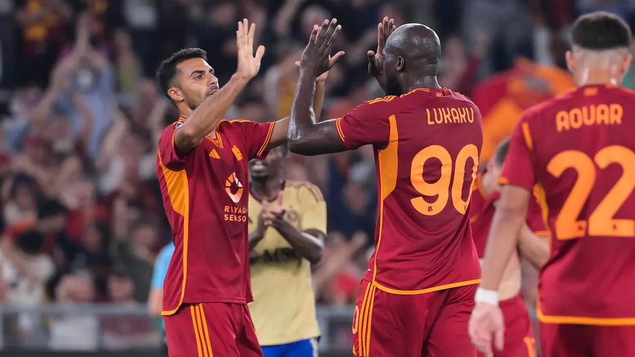 意大利队再胜一仗，积分榜领先优势巩固的简单介绍