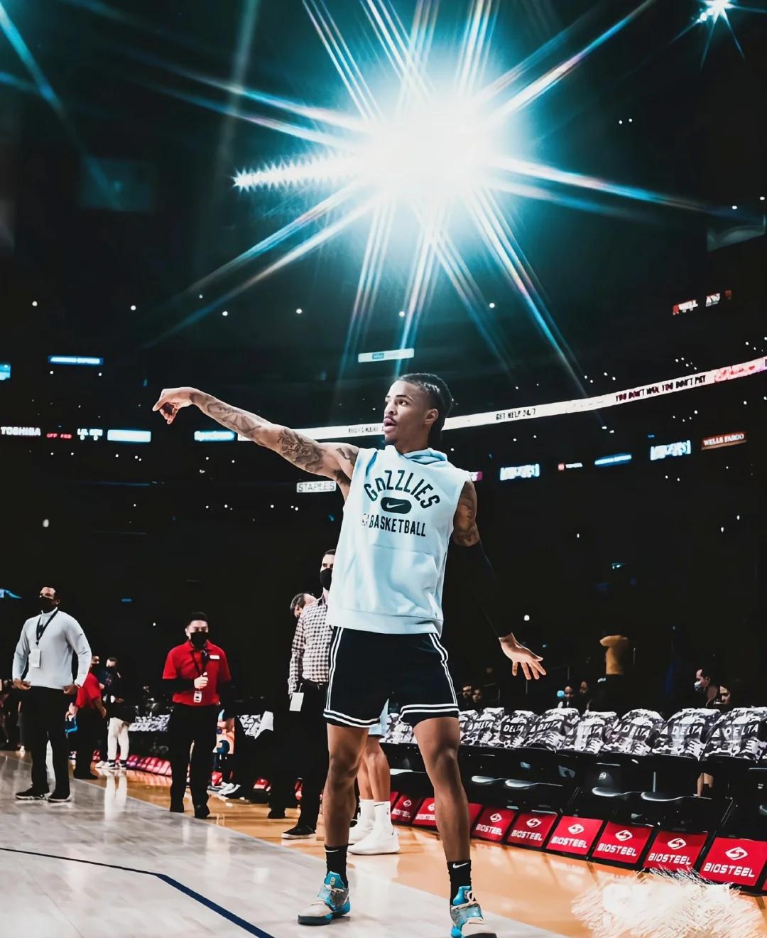 开云体育下载-灰熊总决赛，孟菲斯成为外界关注焦点