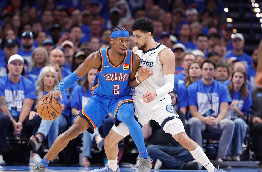 灰熊逆转马刺,终结两连败 灰熊逆转马刺,终结两连败