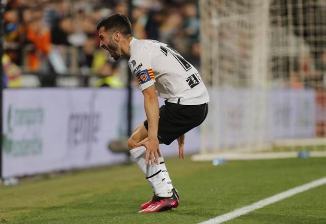 关键对决：一场触目惊心的比赛结果令人震惊不已的简单介绍